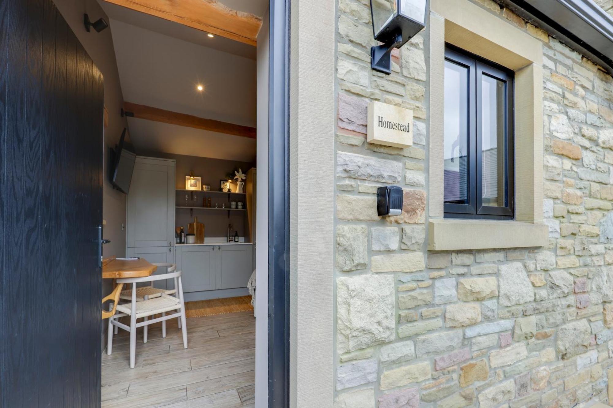 Apartments For Two In Brand New Luxury Rural Farmhouse Escape แรมส์บอตทอม ภายนอก รูปภาพ